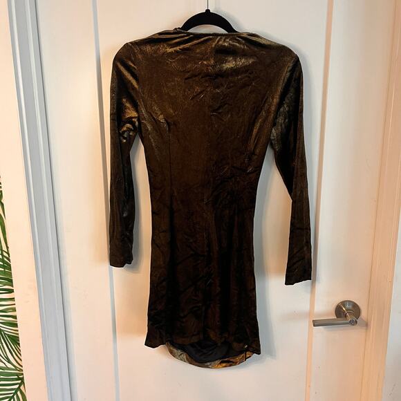 NWT Zara Brown Velvet Twist Front Long Sleeves V-neck Mini Dress Size Small - Picture 4 of 11
